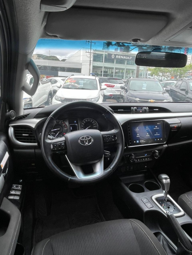 toyota hilux 2.8 d-4d turbo diesel cd sr 4x4 automatico 4p 2024