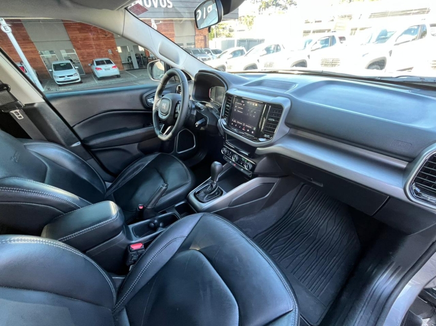 fiat toro 1.3 turbo 270 flex freedom at6 4p automatico 2023