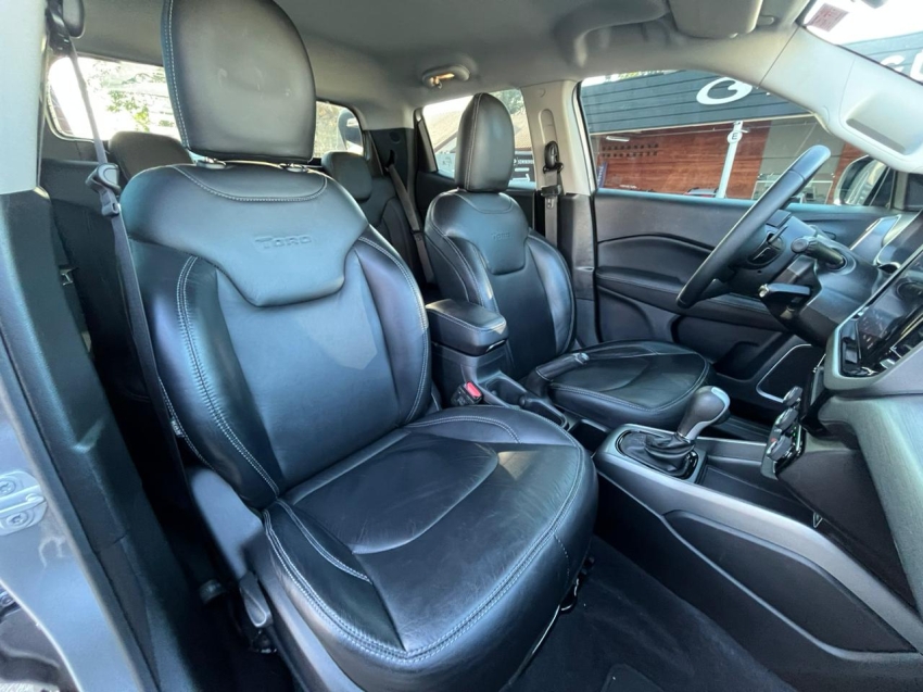 fiat toro 1.3 turbo 270 flex freedom at6 4p automatico 2023