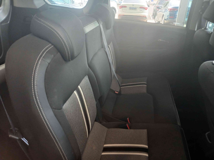 chevrolet spin 1.8 activ 8v flex 4p automatico 20185
