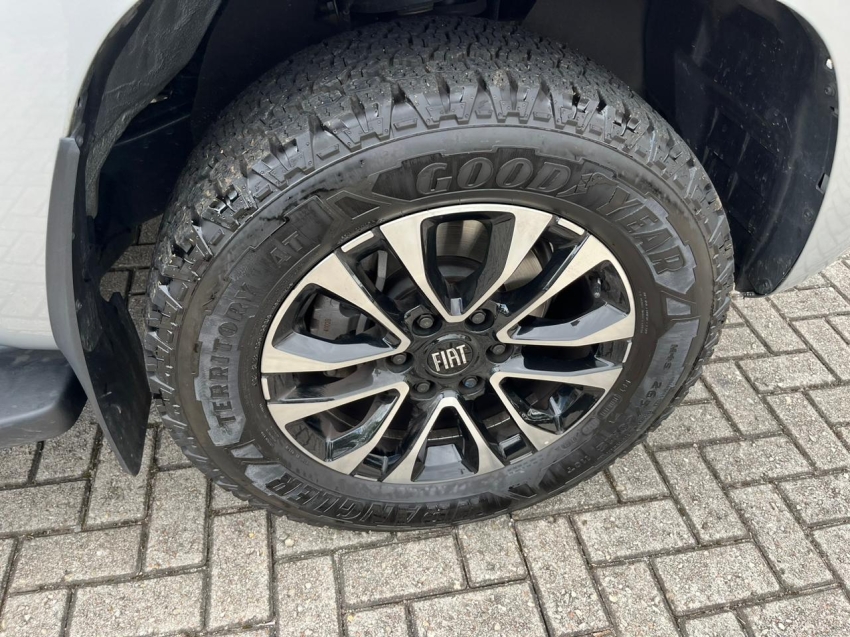 fiat titano 2.2 turbo diesel volcano 4x4 at6 4p automatico 202519