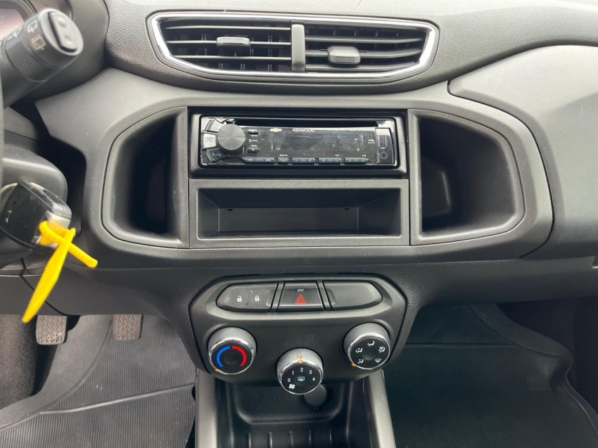 chevrolet onix 1.0 mpfi lt 8v flex 4p manual 201312