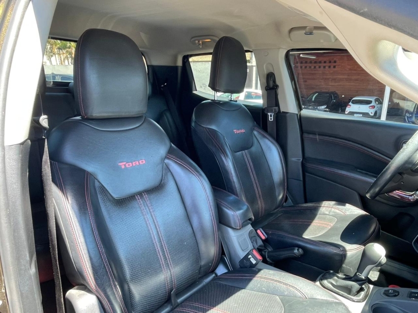 fiat toro 2.4 16v multiair flex freedom at9 4p automatico 20188