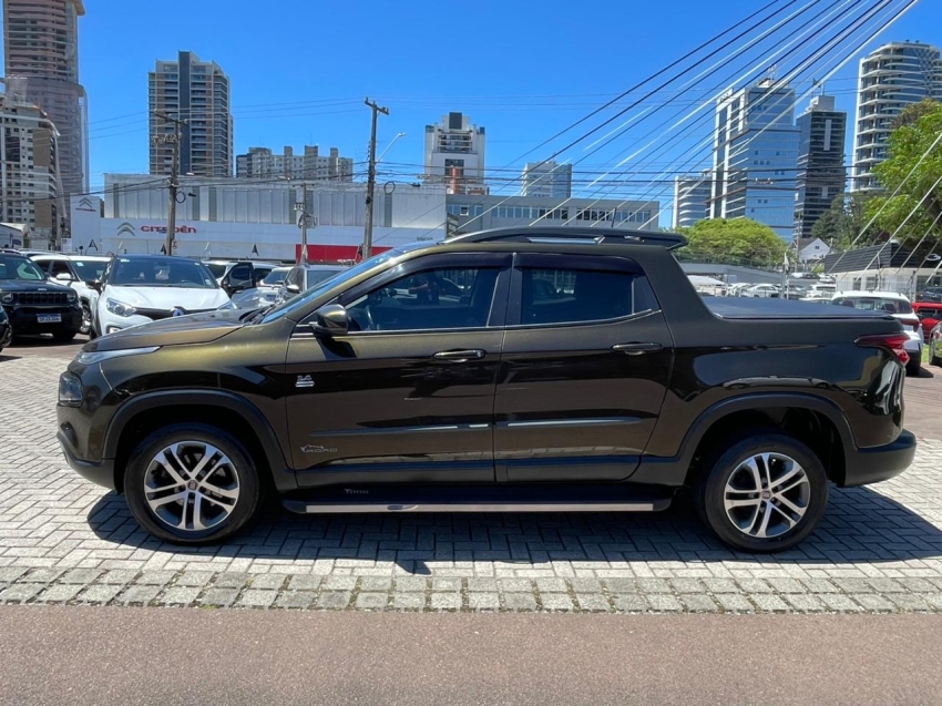 fiat toro 2.4 16v multiair flex freedom at9 4p automatico 20183