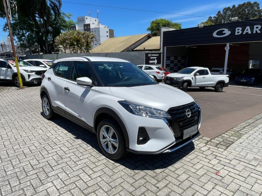 nissan kicks 1.6 16v flexstart active xtronic flex 4p automatico 2024