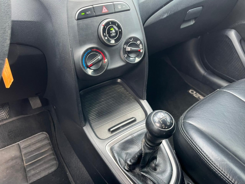 hyundai hb20 1.0 comfort plus 12v flex 4p manual 201314