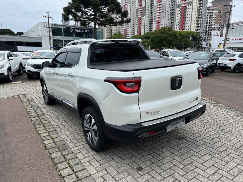 fiat toro 1.3 turbo 270 flex volcano at6 4p automatico 20244