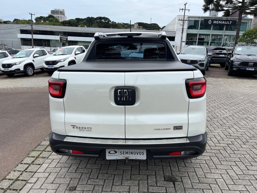 fiat toro 1.3 turbo 270 flex volcano at6 4p automatico 20245