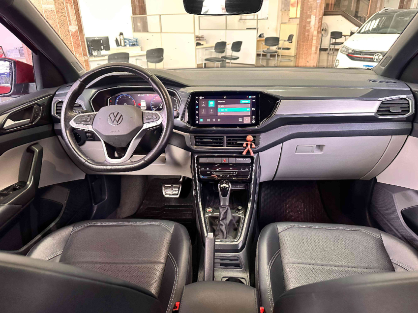 volkswagen t-cross 1.4 250 tsi total flex highline automatico 4p 202310