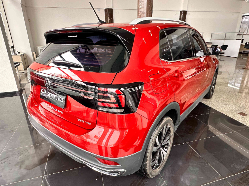 volkswagen t-cross 1.4 250 tsi total flex highline automatico 4p 20234