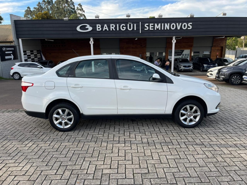 fiat grand siena 1.4 mpi attractive 8v flex 4p manual 20147