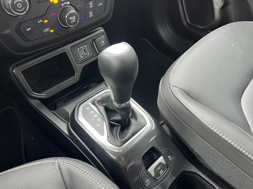 jeep renegade 1.3 t270 turbo flex longitude at6 4p automatico 202416