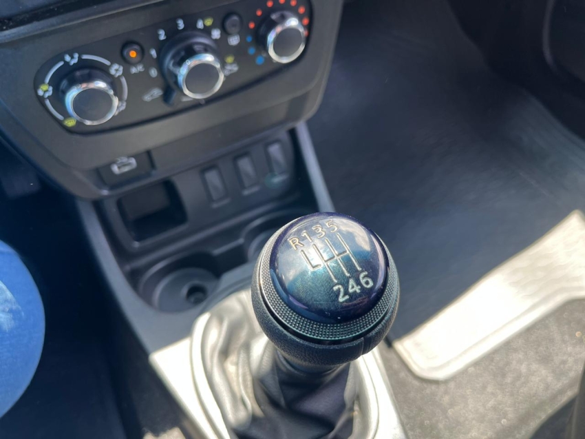 renault oroch 1.6 16v sce flex intense manual 4p 202311