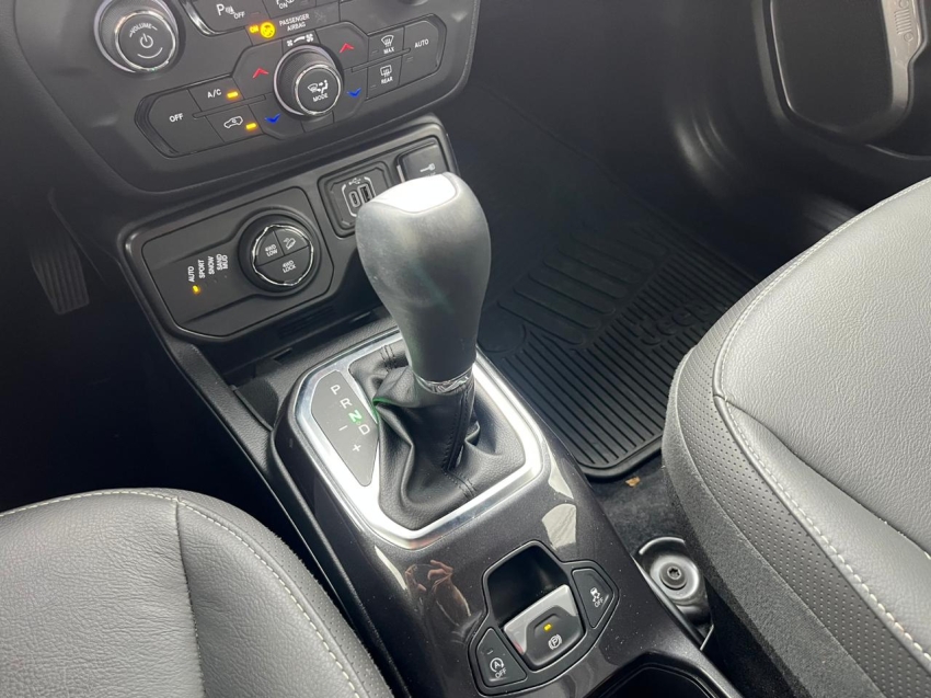 jeep renegade 1.3 t270 turbo flex s 4x4 at9 4p automatico 202415