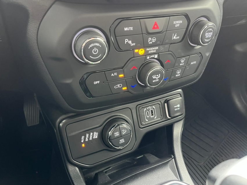 jeep renegade 1.3 t270 turbo flex s 4x4 at9 4p automatico 202416