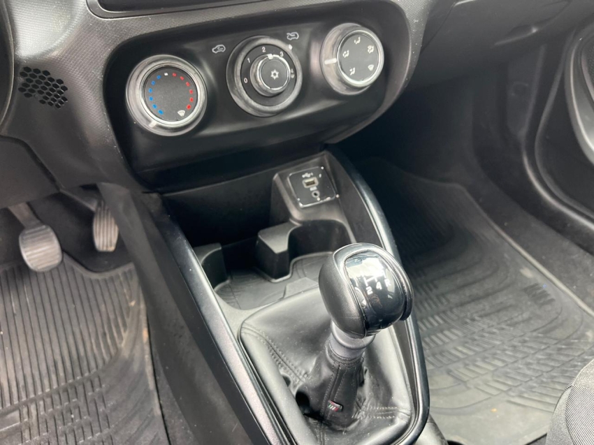 fiat cronos 1.3 firefly flex drive manual 4p 202214