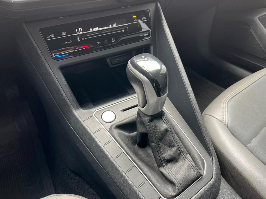 volkswagen nivus 1.0 200 tsi total flex highline automatico 4p 202416