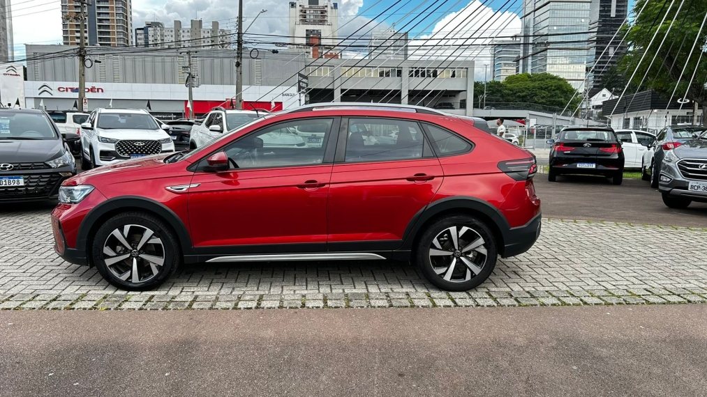 volkswagen nivus 1.0 200 tsi total flex highline automatico 4p 20213