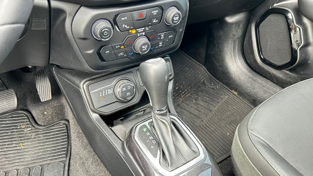 jeep renegade 1.3 t270 turbo flex willys 4x4 at9 4p automatico 202517