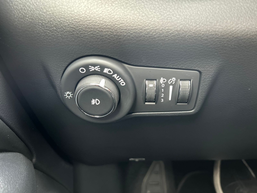 jeep commander 1.3 t270 turbo flex longitude at6 4p automatico 202516