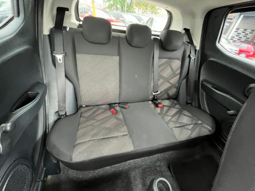 fiat mobi 1.0 evo flex like. manual 4p 202016