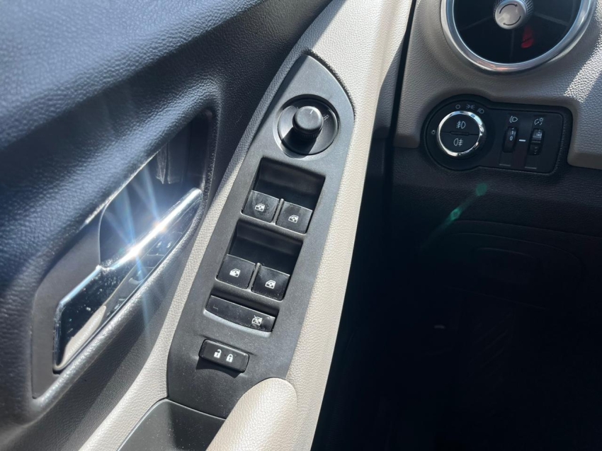 chevrolet tracker 1.8 mpfi ltz 4x2 16v flex 4p automatico 201417