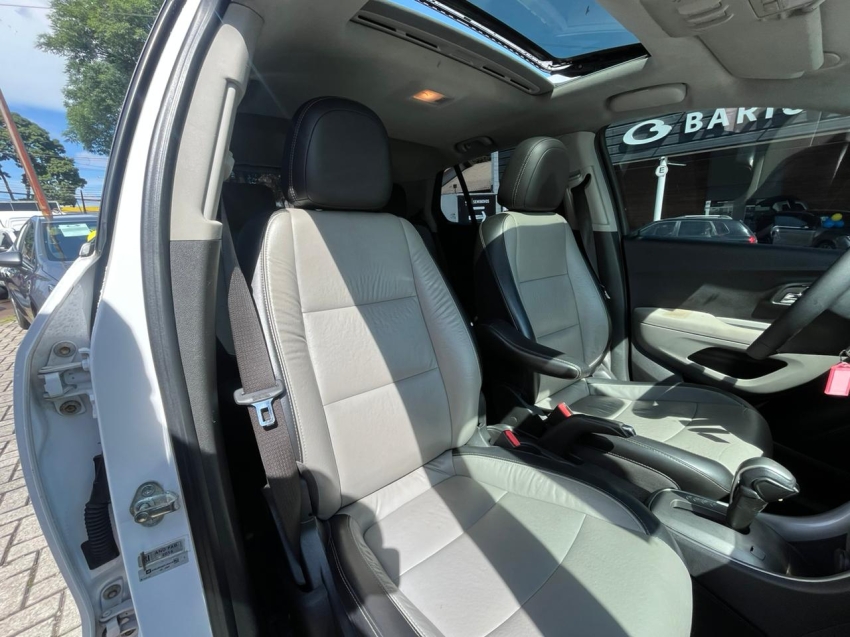 chevrolet tracker 1.8 mpfi ltz 4x2 16v flex 4p automatico 201416