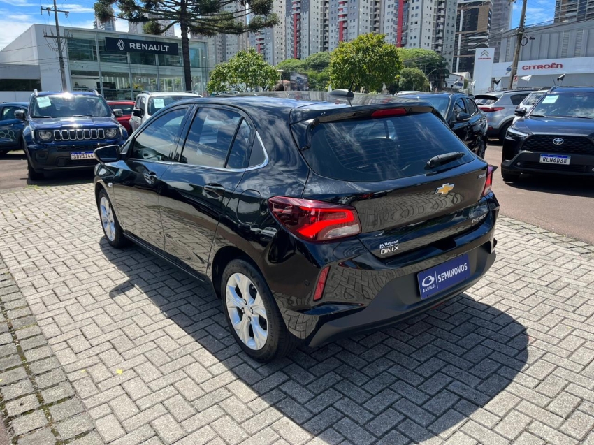 chevrolet onix 1.0 turbo flex premier automatico 4p 20204