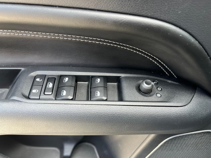 jeep compass 1.3 t270 turbo flex longitude at6 4p automatico 202518