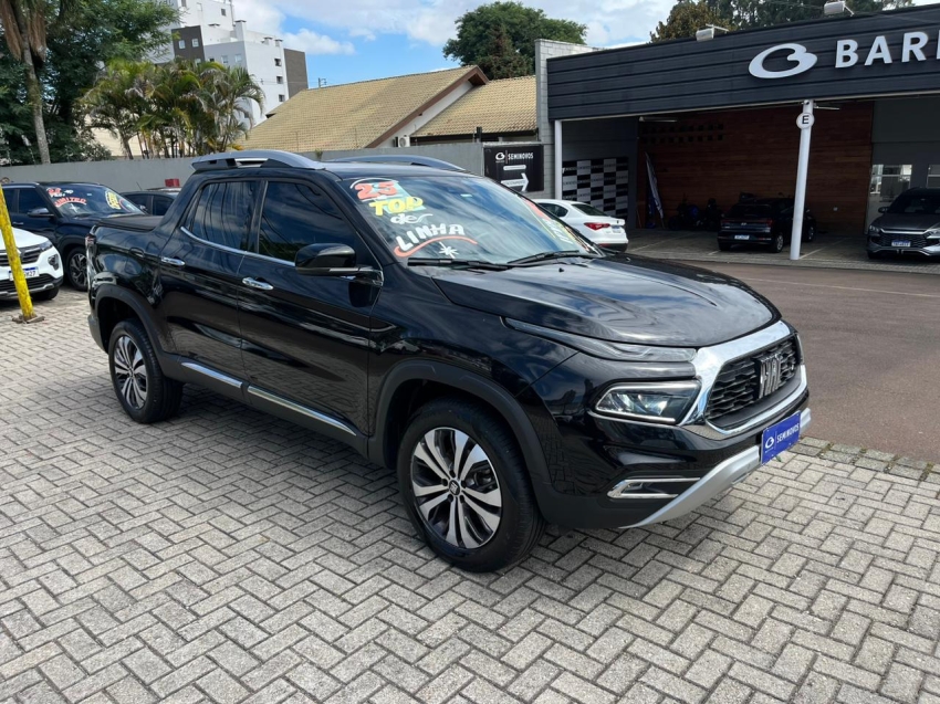 fiat toro 1.3 turbo 270 flex volcano at6 4p automatico 2025