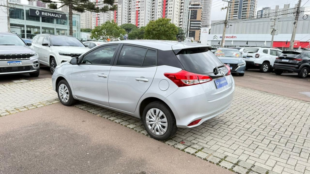toyota yaris 1.5 16v flex sedan xl multidrive 4p automatico 20254