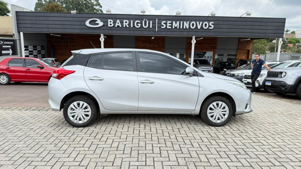 toyota yaris 1.5 16v flex sedan xl multidrive 4p automatico 20257
