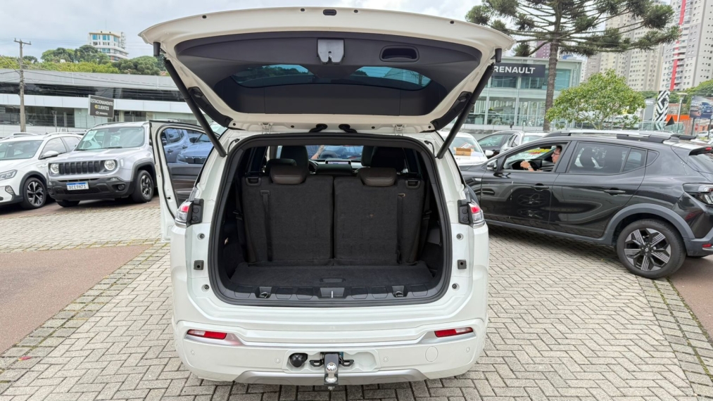 jeep commander 1.3 t270 turbo flex overland at6 4p automatico 20228