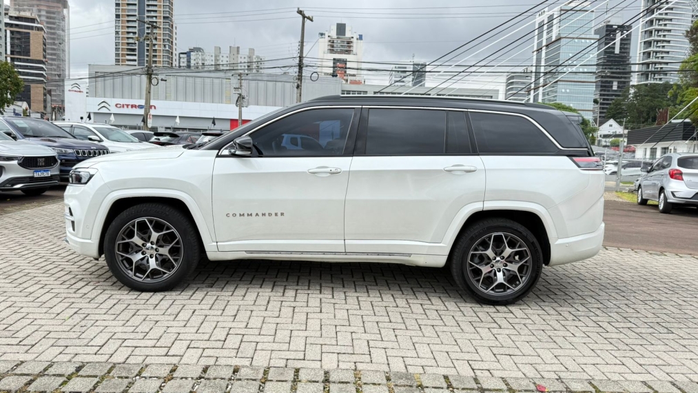 jeep commander 1.3 t270 turbo flex overland at6 4p automatico 20223