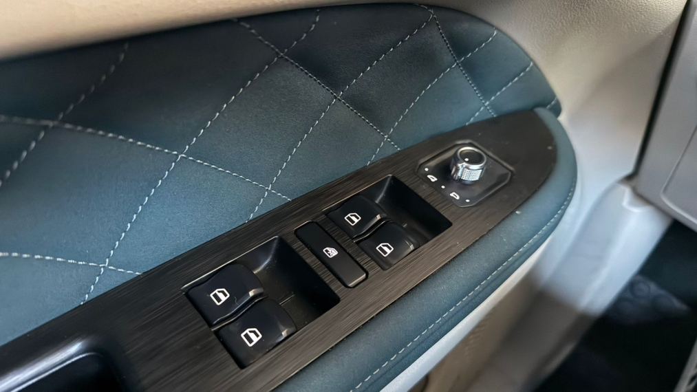 gwm ora 03 48 kw eletrico skin 4.8 4p automatico 202419