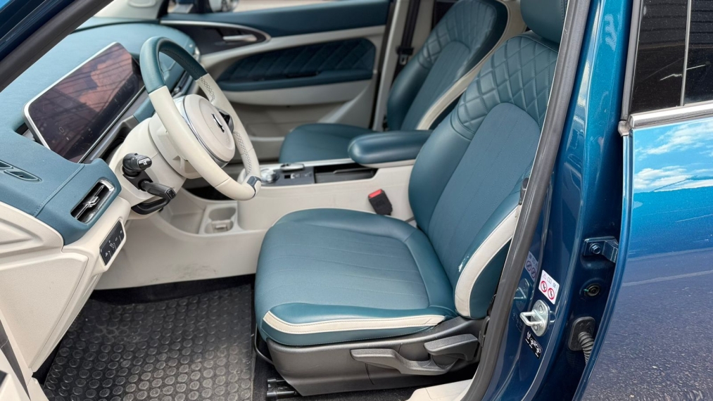 gwm ora 03 48 kw eletrico skin 4.8 4p automatico 202418