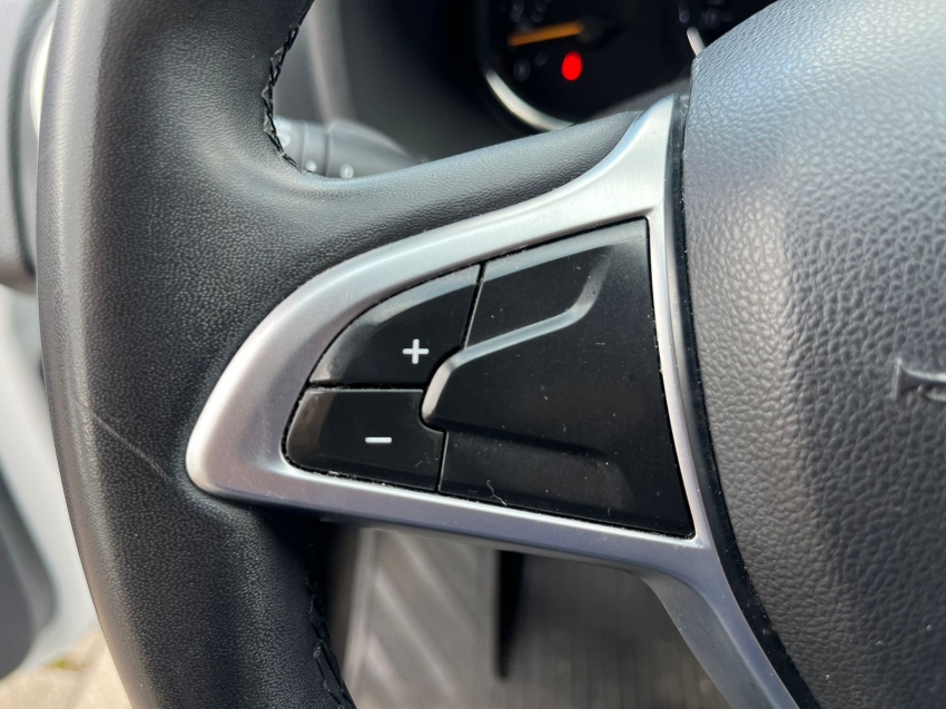 renault stepway 1.6 16v sce flex iconic x-tronic 4p automatico 202411