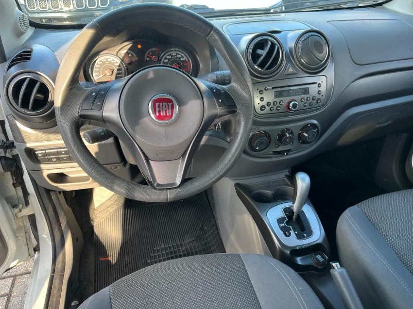 fiat palio 1.6 mpi essence 16v flex 4p automatizado 1.0 semiautomatico 201310