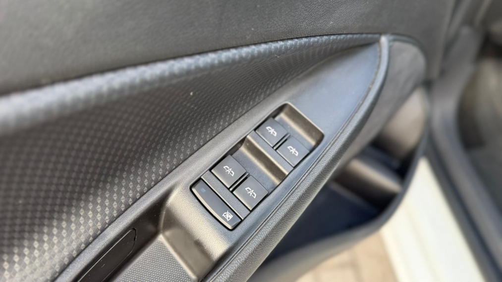 chevrolet onix 1.0 flex lt manual 4p 202515