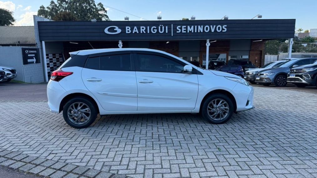 toyota yaris 1.5 16v flex xs multidrive 4p automatico 20247