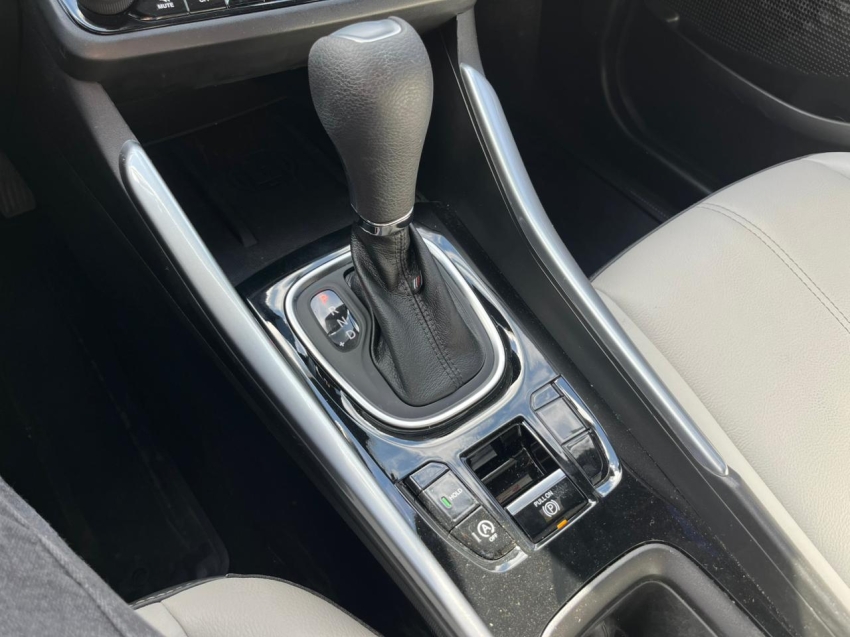 fiat fastback 1.3 turbo 270 flex limited edition at6 4p automatico 202516