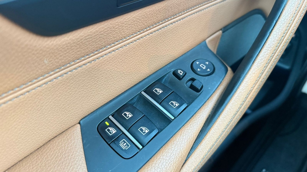 bmw 530e 2.0 16v twinpower hibrido m sport automatico 4p 202020