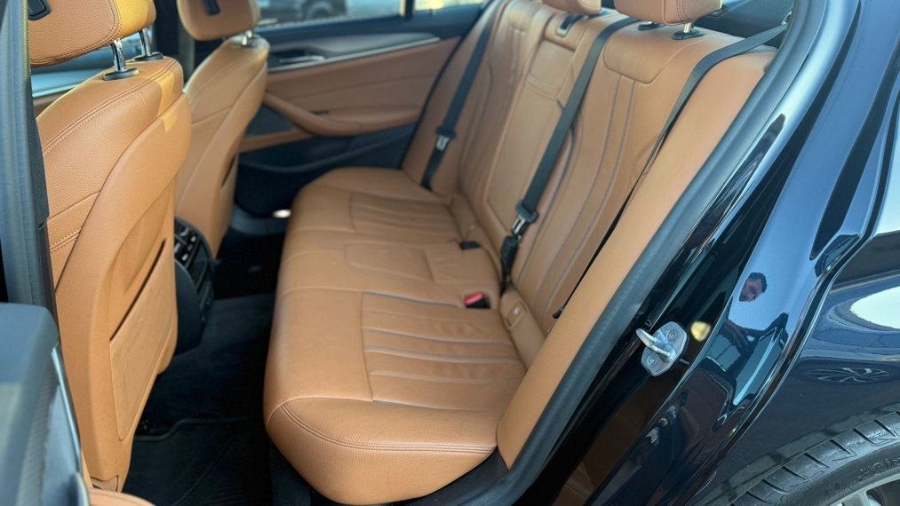 bmw 530e 2.0 16v twinpower hibrido m sport automatico 4p 202021