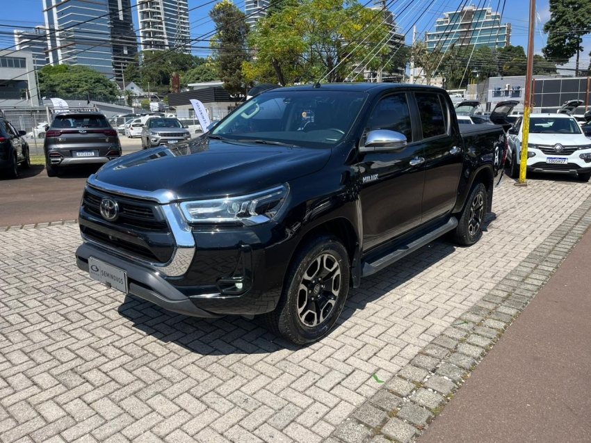 toyota hilux 2.8 d-4d turbo diesel cd srx 4x4 automatico 4p 20232