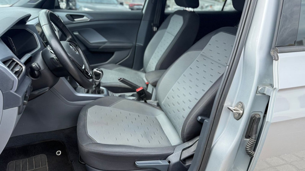 volkswagen t-cross 1.0 200 tsi total flex comfortline automatico 4p 202115