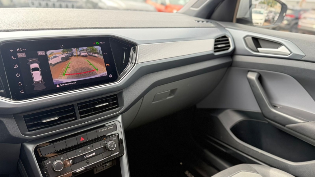 volkswagen t-cross 1.0 200 tsi total flex comfortline automatico 4p 202113