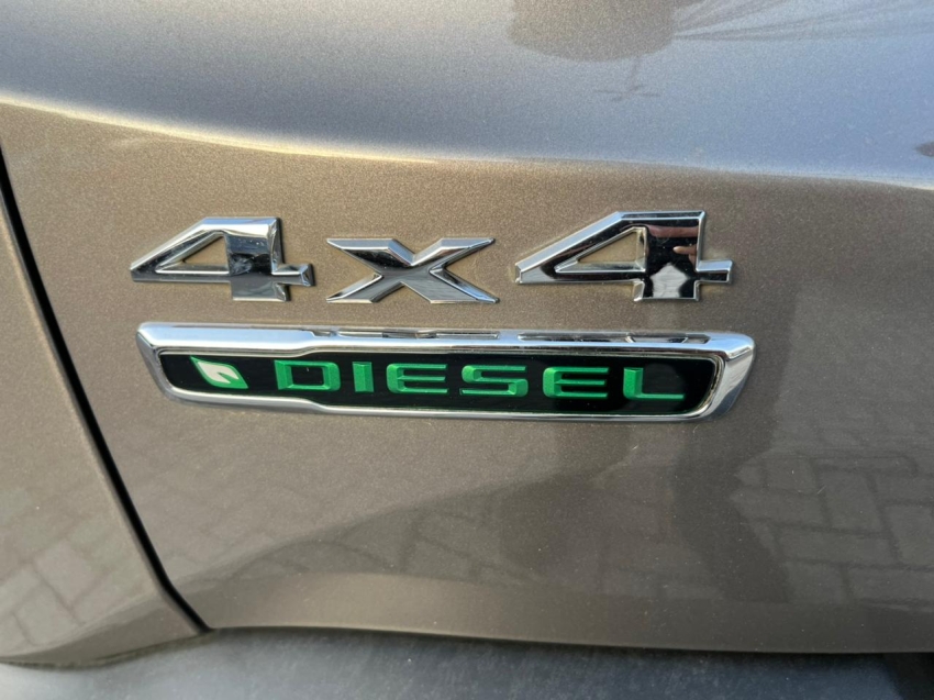 jeep renegade 2.0 16v turbo diesel longitude 4p 4x4 automatico 20218