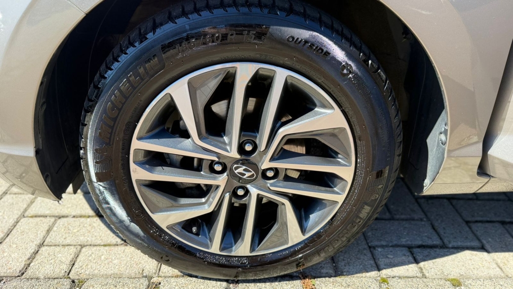 hyundai hb20s 1.0 tgdi flex evolution automatico 4p 202220