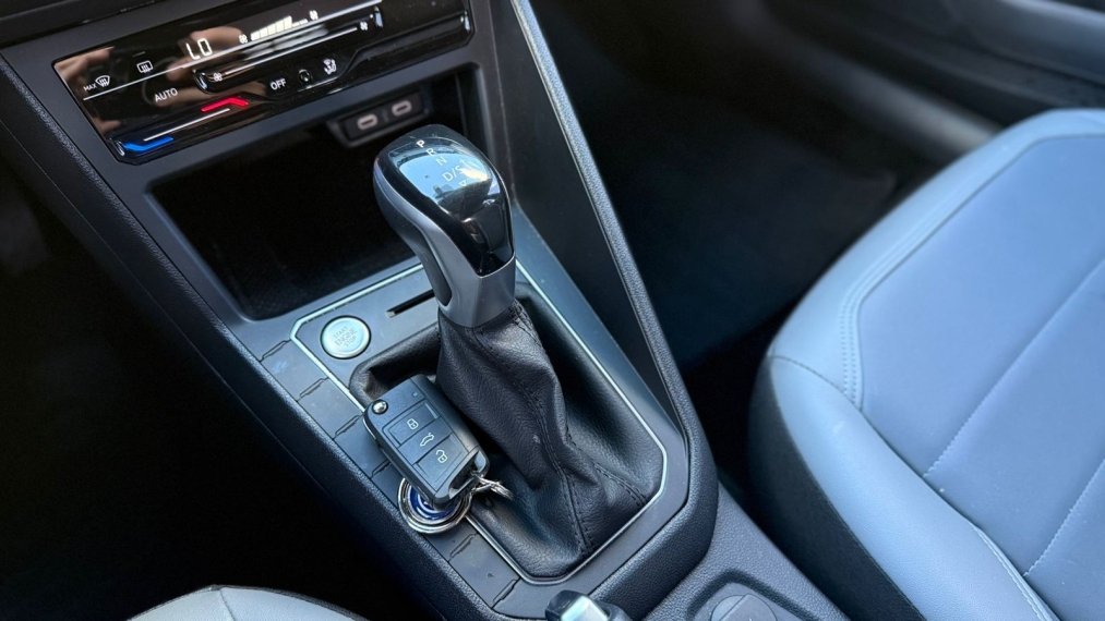 volkswagen nivus 1.0 200 tsi total flex highline automatico 4p 202413