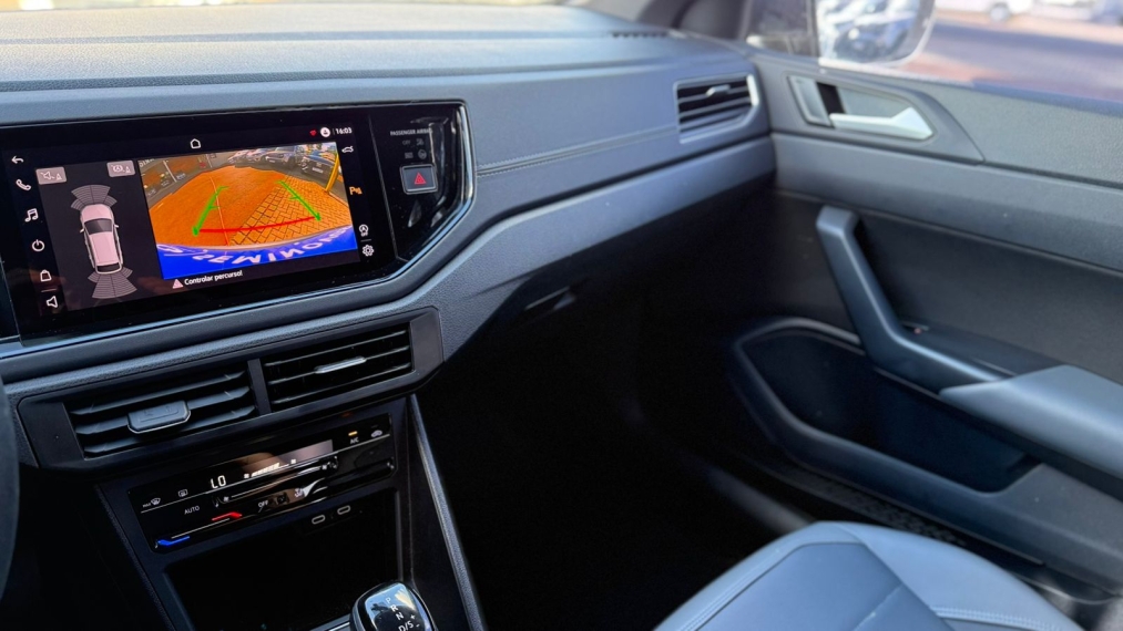 volkswagen nivus 1.0 200 tsi total flex highline automatico 4p 202415